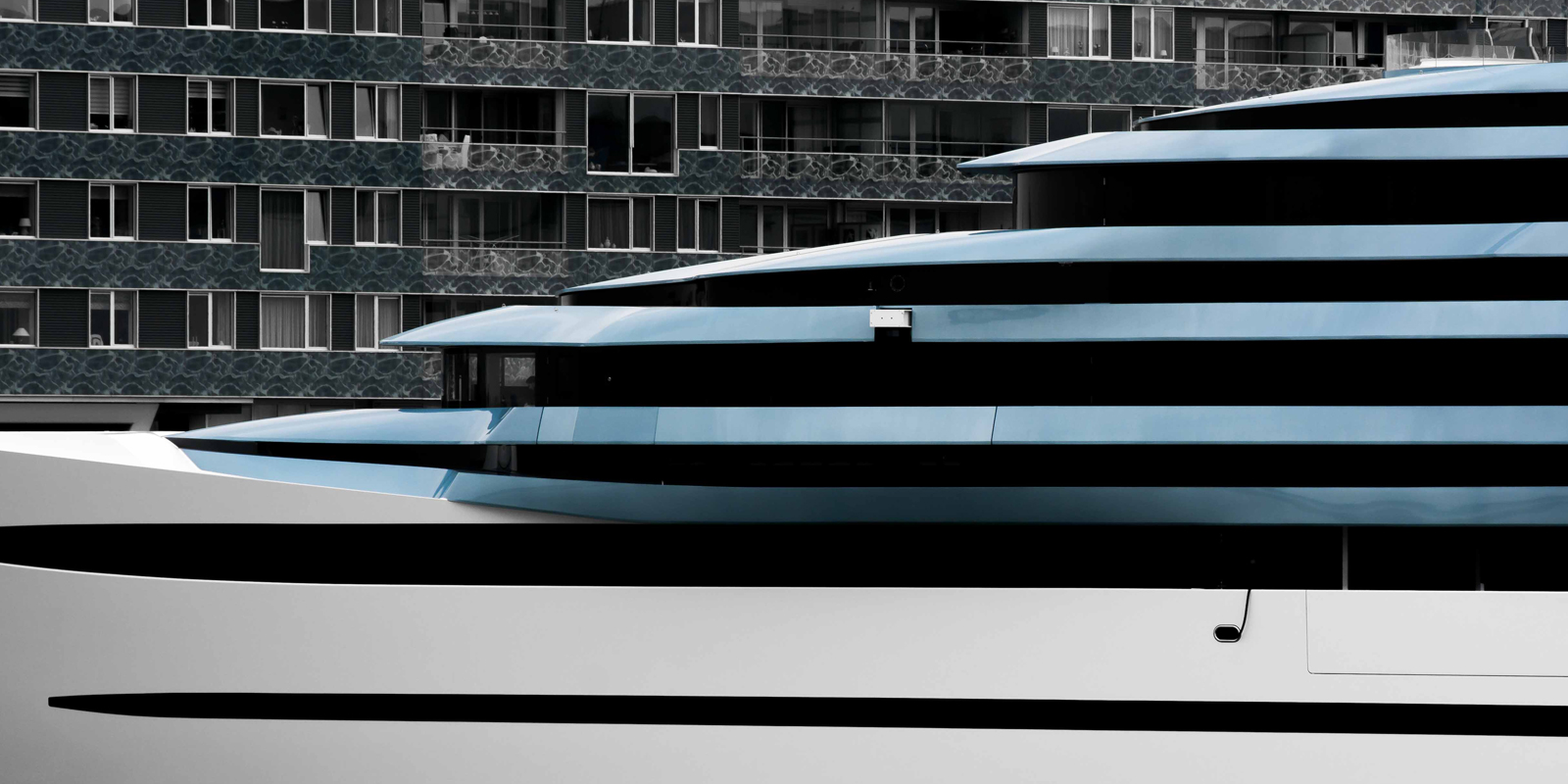 Yacht Elevator